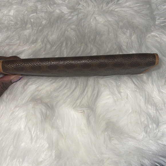 CELINE PARIS LEATHER TRIFOLD LONG WALLET EUC - Picture 16 of 16